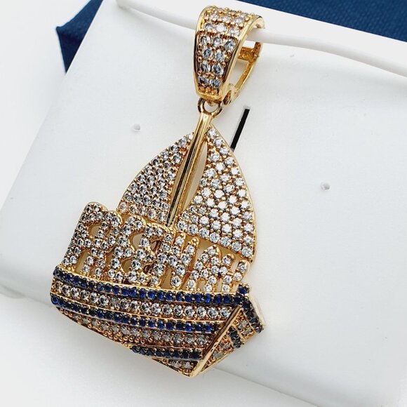 "14K Gold Plated Cubic Zircon Pendant, INUS1BR073 - Picture 2 of 11